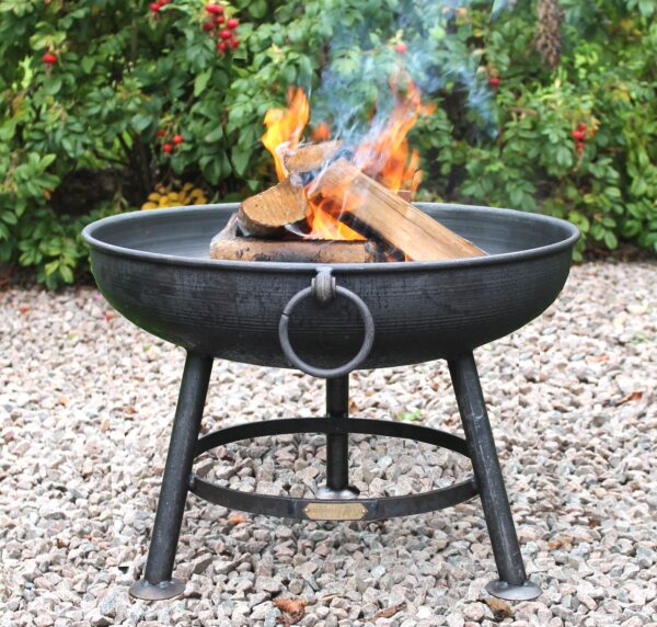 Classic 80 Fire Pit - Based on the classic design of a tripod, the Classic is a simple yet effective design that sits well in any setting. Accessorise with our Half Moon BBQ Rack for barbecuing. The leg height may be adjusted within reason if required.   <strong>Classic 80: </strong>3mm Steel <strong>Size: 8</strong>0cm Diameter x 23cm Depth. Height including stand 50cm