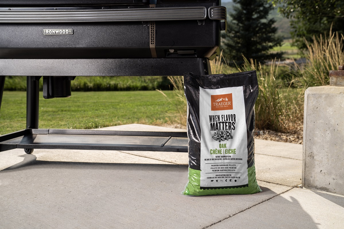 Traeger Oak Pellets 2 Traeger Oak Pellets
