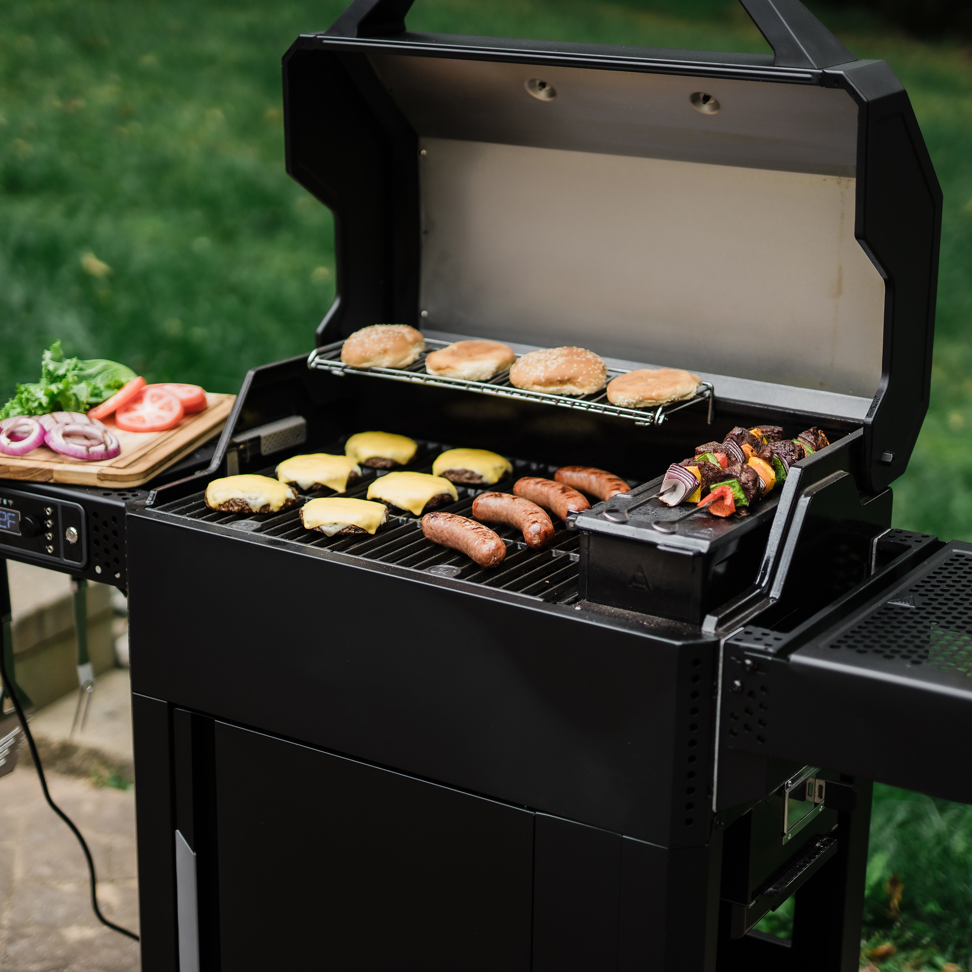 Masterbuilt AutoIgnite Series 545 Digital Charcoal Grill 15 Masterbuilt AutoIgnite Series 545